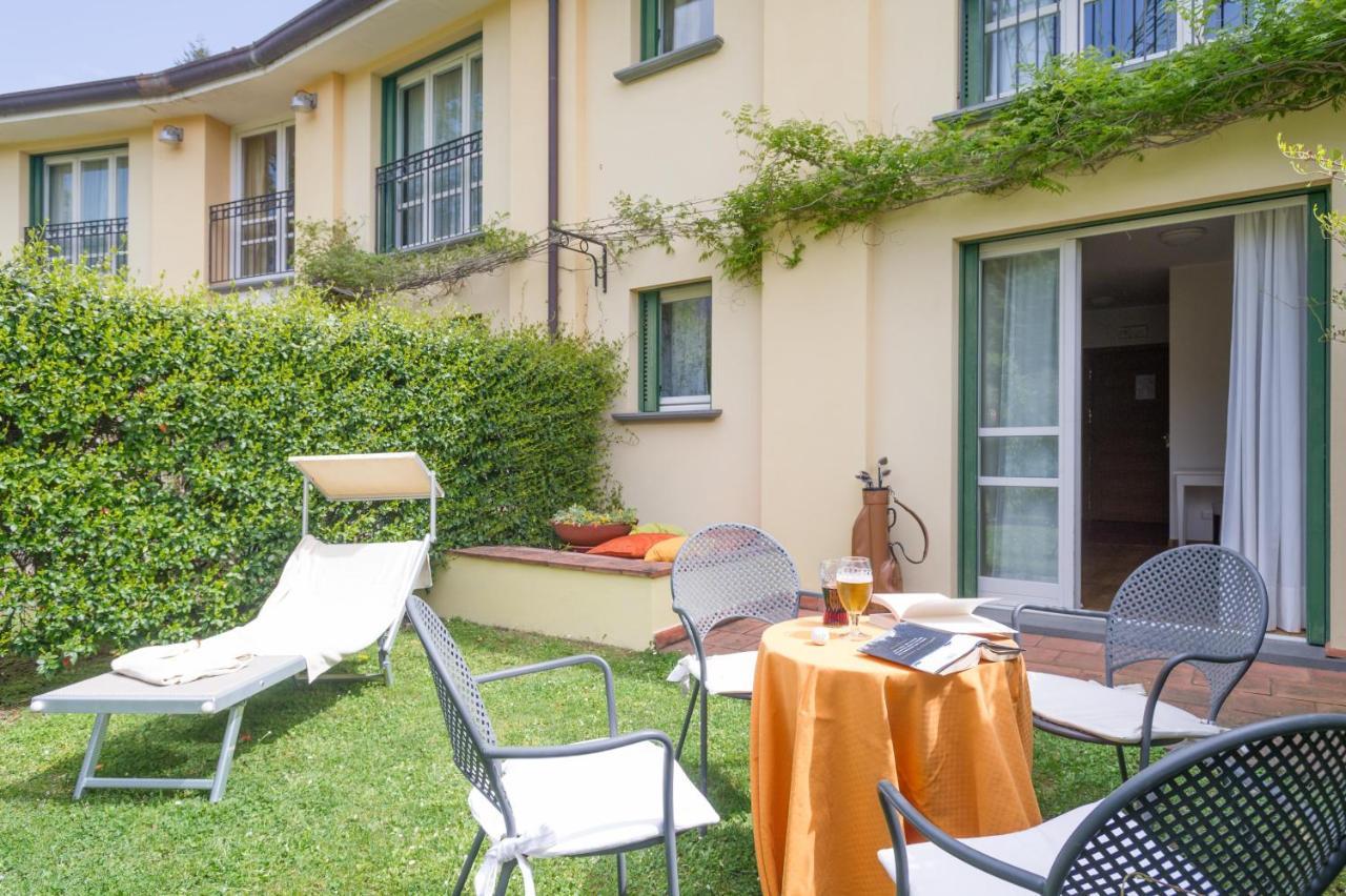 Ca Del Moro Resort & Spa Pontremoli Exterior foto